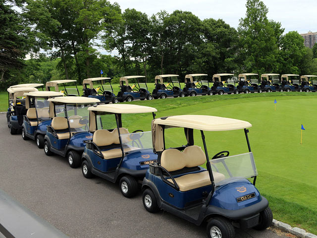 Village Club of Lake Success. Golf on Long Island